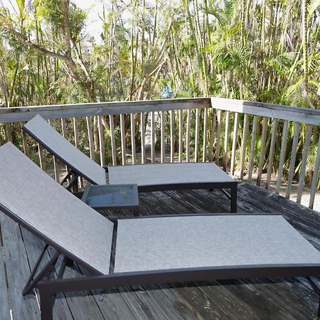 Beautifully Updated, 4 Bedroom Pool Home, 50 Yards To The Beach!! Captiva Escapade Captiva Island Buitenkant foto