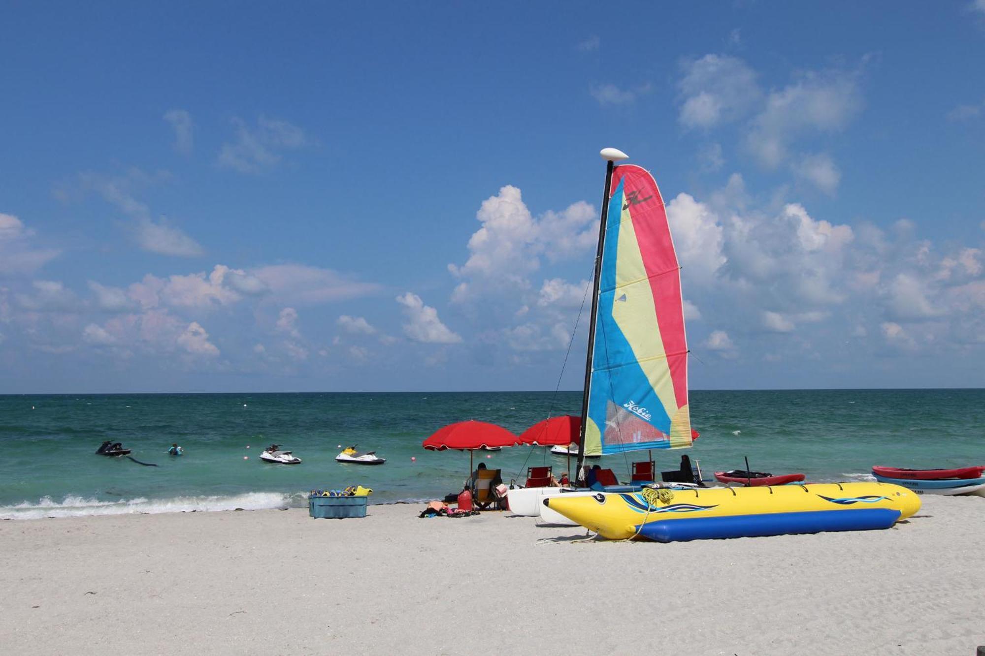 Beautifully Updated, 4 Bedroom Pool Home, 50 Yards To The Beach!! Captiva Escapade Captiva Island Buitenkant foto