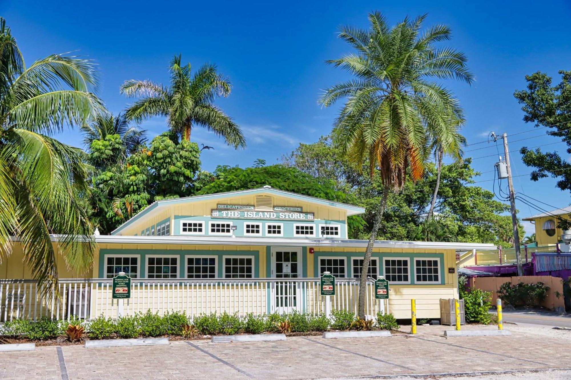 Beautifully Updated, 4 Bedroom Pool Home, 50 Yards To The Beach!! Captiva Escapade Captiva Island Buitenkant foto